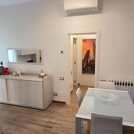 Carla' S House *