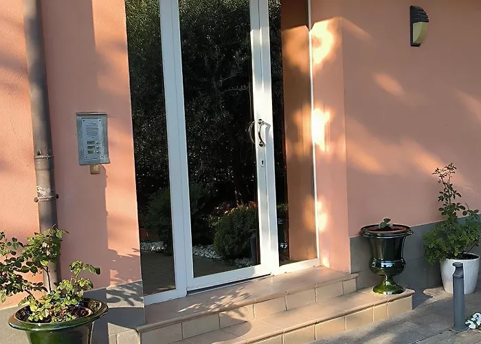 Lägenhet Carla' S House Anzola dell'Emilia